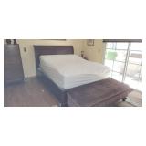 Fully functional electric adjustable queen bed w/remote