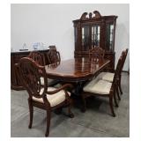 Universal Chippendale Set