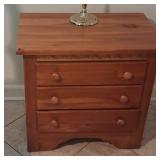 Bedroom furniture set