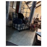 Sunroom off of breakfast room, and kitchen