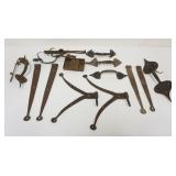 1022	GROUP OF ASSORTED HAND FORGED IRON DOOR HARDWARE INCLUDING STRAP HINGES, HEART SHAPED HANDLES W