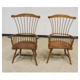 1192	PAIR OF VINTAGE WINDSOR ARM CHAIRS, APPROXIMATELY 27 IN X 18 IN X 40 IN H
