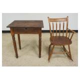 1194	PRIMITIVE 1 DRAWER STAND AND ARROW BACK ROCKER, STAND APPROXIMATELY 24 IN X 17 IN X 29 IN H