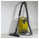 MIELE COMPLETE C3 CALIMA POWERLINE CANISTER VACUUM WITH PARQUET TWISTER