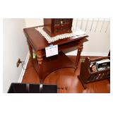 285-Family Room