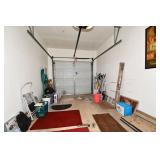 700-Garage