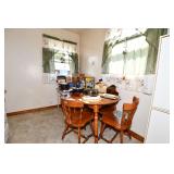 089-Kitchen