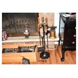 0442-Family Room