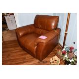 0450-Family Room