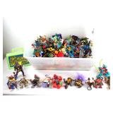 Lot # : 167 - Ninja Turtles In Large Tote 100+ PCs