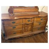 Lexington Furniture Victorian Sampler Oak Triple Dresser