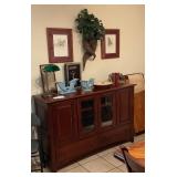Buffet cabinet