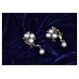 pearl earrings
