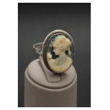 Sterling Silver Cameo Ring Size 9