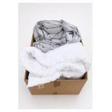 UGG King Size White Bedding Set UGG King Size White Bedding Set