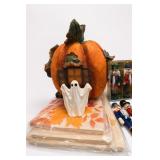 Lemax Pumpkin Cottage Halloween Decor