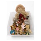 Christmas Ornaments & Holiday Decor Lot