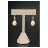 14K Gold Pearl Earrings Pair