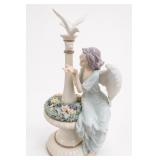 Grandeur Noel 2002 Porcelain Angel Figurine