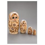 Russian Matryoshka 4-Piece Nesting Doll Set