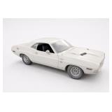 1970 Dodge Challenger R/T Model Car