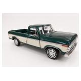 ERTL 1975 Ford F-150 Custom 1:18 Scale Pickup