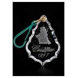 Pier 1 Li Bien 2004 Christmas Carolers Ornament