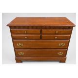 Henkel Harris Mahogany Nine-Drawer Dresser