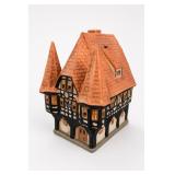 David Winter Spinners Cottage 1984 Miniature