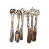 Rogers Silver Art Co. Ltd. Spreader Set