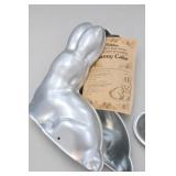 Wilton Cat-Shaped Cake Pan