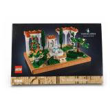 LEGO Icons Fountain Garden Set 10359, 1302-Piece