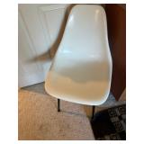 Eames Fiberglass Chair