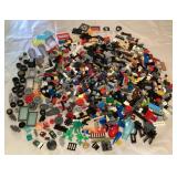 TTM016 Over 2 Pounds Of Legos 