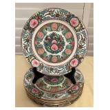 TTM032 Set Of Six Chinese Porcelain Rose Medallion Plates 9”