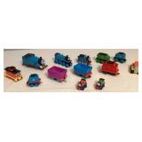 TTM057 Thirteen Thomas The Train Toy Cars