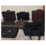 ARS044 - Briefcases, Shoulder Bags and Satchels 