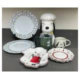 ARS057 - Fun Snoopy & Santa Cookie Jar & Dishware!