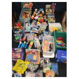 ARS088 - Large Lot Of Collectibles 