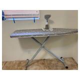 ARS168 - Conair Iron And Ironing Board 