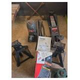 ARS229 - Jacks and Jack Stands 