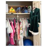Children clothing, Green velvet dress
