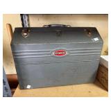 Craftsman tool box