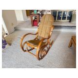 Twin Lakes Estate Auction - Vintage & Antiques / Furniture / Decor / Collectables / Tools and More!