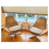 Calligras Swivel Lounge Chairs