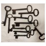 LARGE ANTIQUE IRON SKELETON KEYS