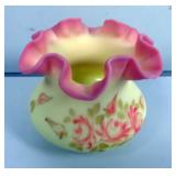 Vintage Fenton Burmese Uranium Glass Ruffled Vase, Approx 4" x 5" 
