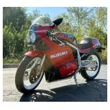 1986 Suzuki GSX-R750R Limited Edition, Vin# GR71G100175, Kilometers Showing On Odometer 18776