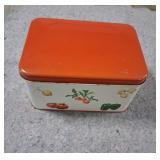 Vintage Metal Bread Tin