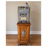 1920s Antique O.D. Jennings 5-Cent Dutch Boy Slot Machine on Stand - Works